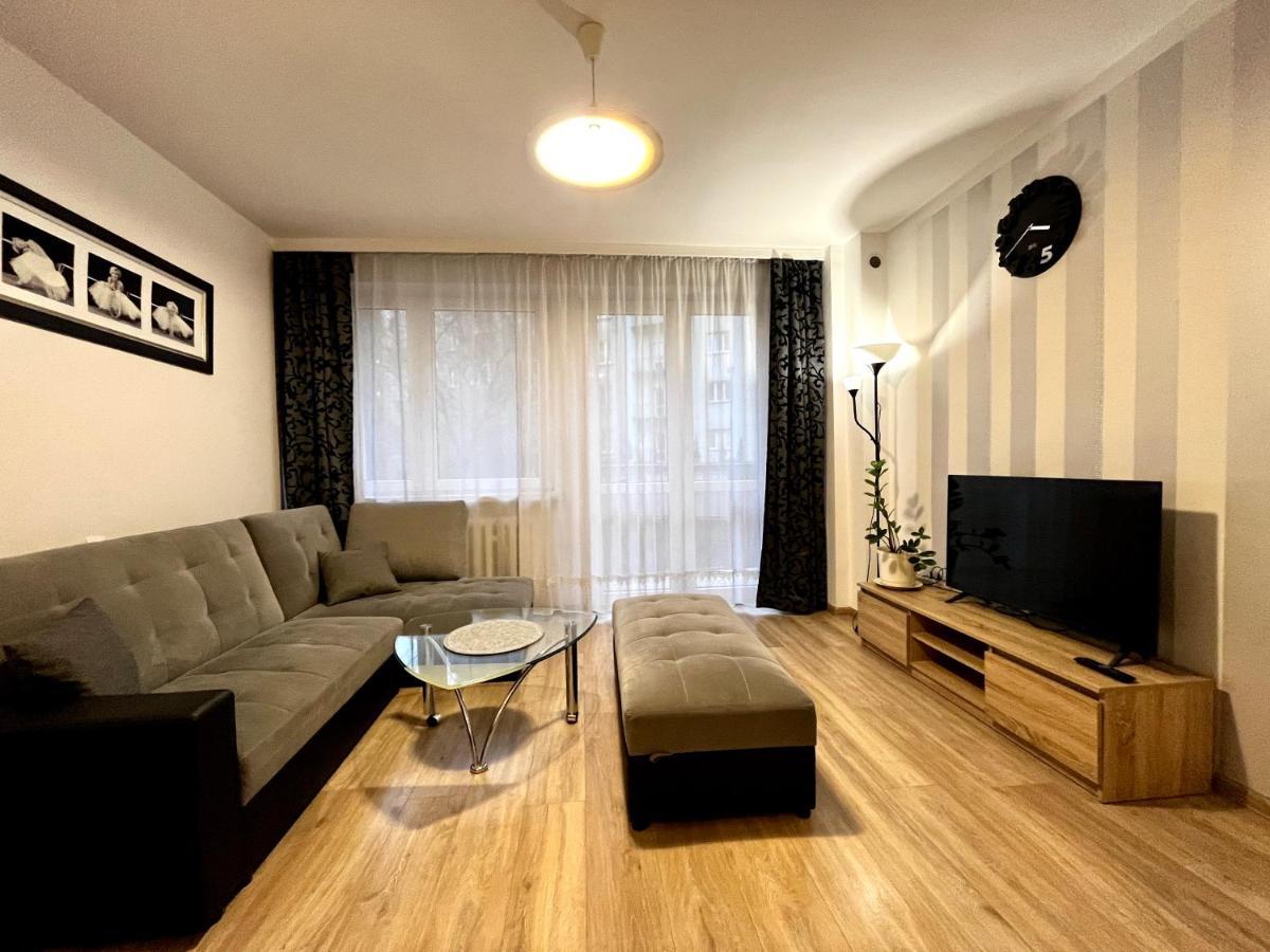 Charmig Apartment Краків Екстер'єр фото